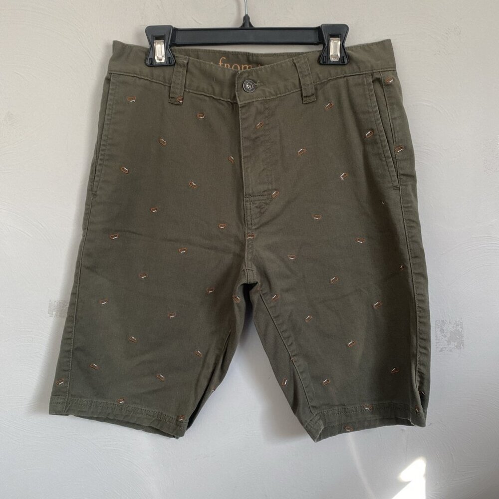 Shorts Hiking Chinos Prana Green Men’s Size 30 10” Inseam Embroidered pockets